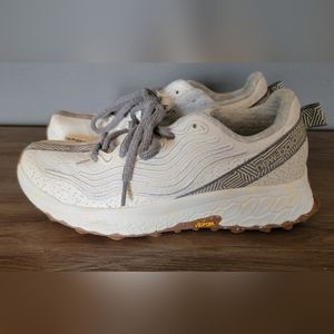 New Balance Women's Heirro s7.5 white grey